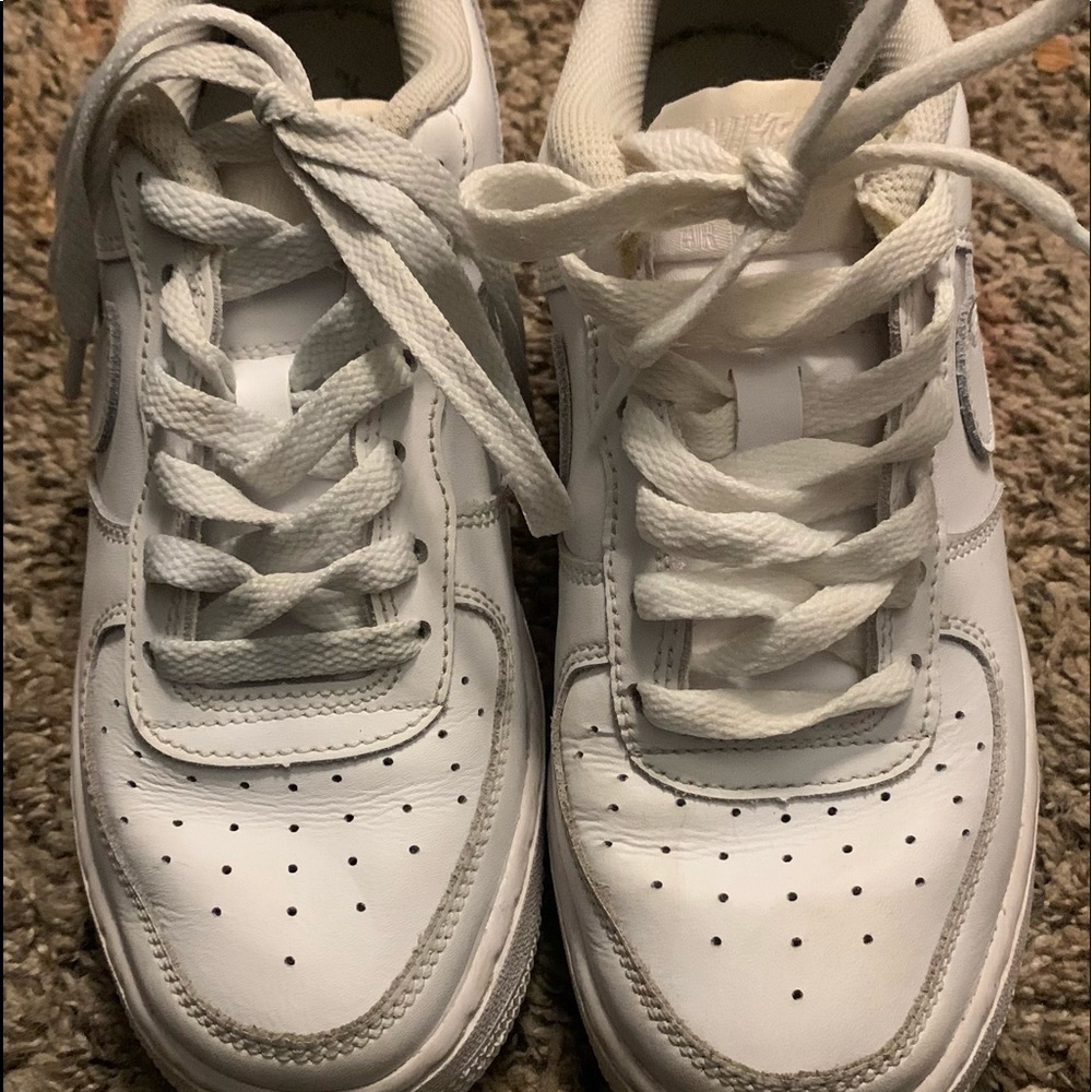 NIKE AIR FORCE 1’s